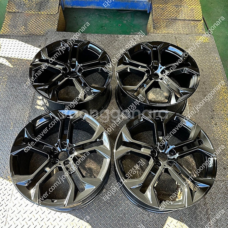 21인치 BMW G05 X5 744M 유광블랙 순정휠 ...--0
