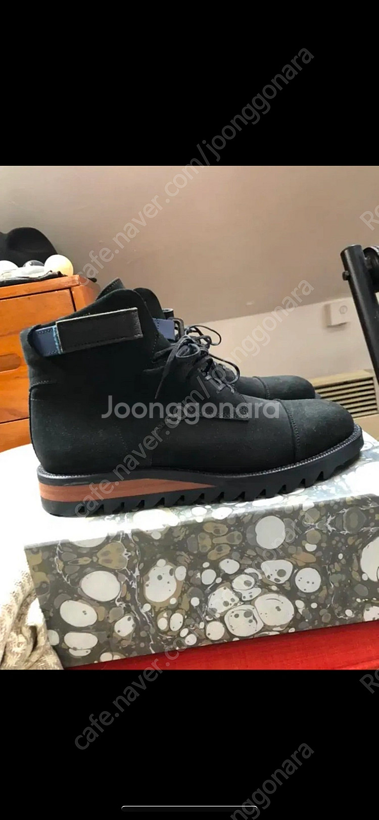 정품 사카이x헨더 스팀 콜라보 스웨이드 부츠 미사용 판...--1