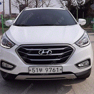 투싼 중고 투싼 중고가격 투싼 중고차 흰색 2015년식 디젤(E-VGT)2WD 모던 중고자동차