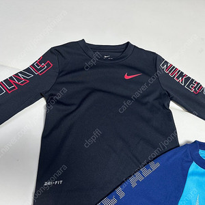 나이키 키즈 래쉬가드 2T