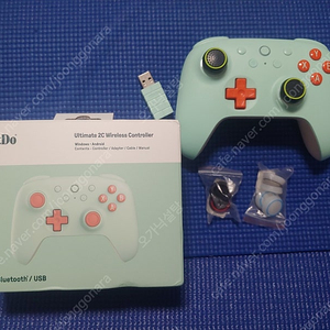 8BitDo Ultimate 2C 무선 컨트롤러