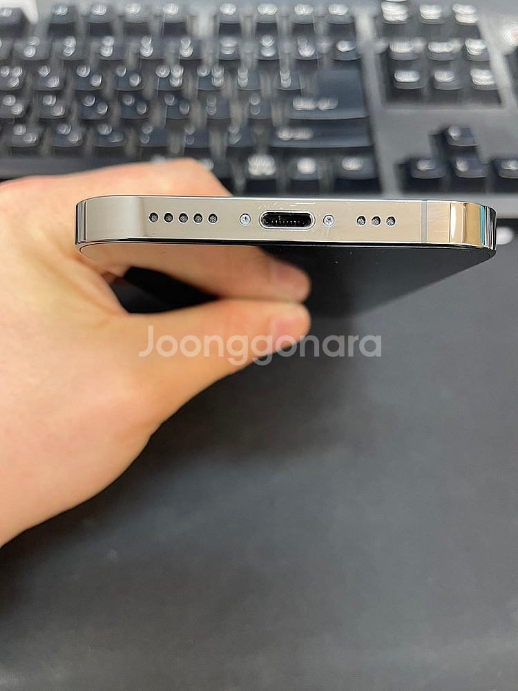 아이폰12프로 블랙 128GB 상태좋은 중고40만팝니다...--5