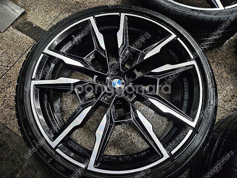 20인치 BMW 850i 895m 정품 휠 타이어 팝니...--2