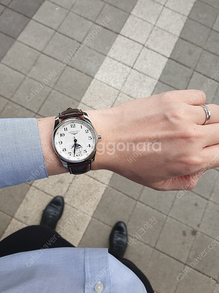 론진 마스터컬렉션 싱글문페이즈 40mm--1