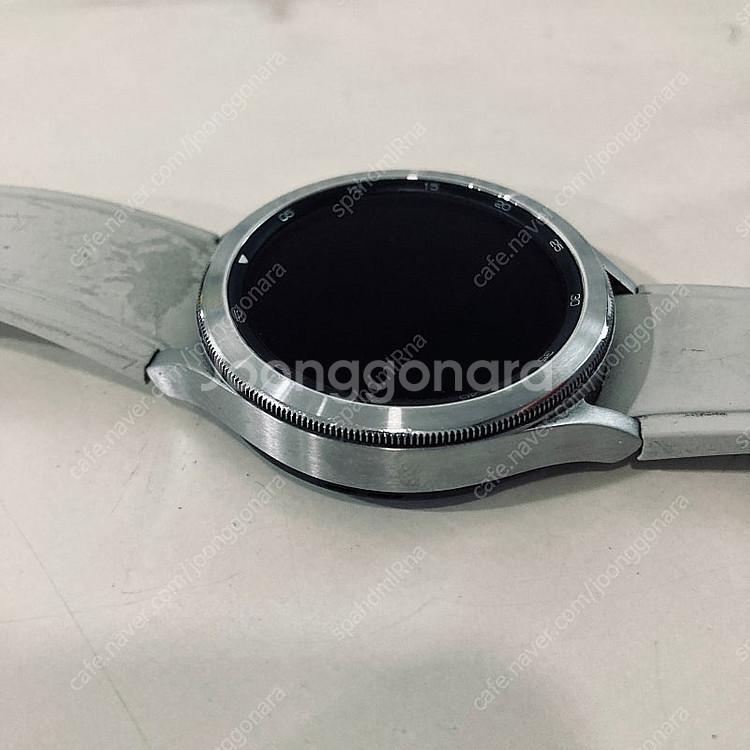 갤럭시 워치4 클래식 실버 46MM S급 매우깨끗 6만...--2