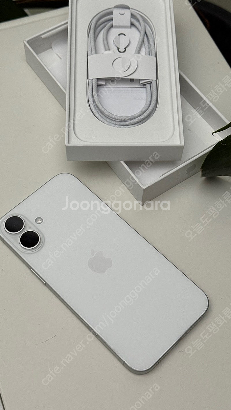 아이폰 16 플러스128GB 화이트 A급--1