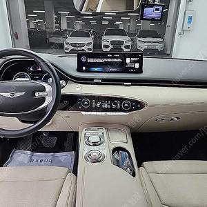 GV70 중고 GV70 흰색 2021년식 57,000km 2.2 디젤 2WD 중고차 후기