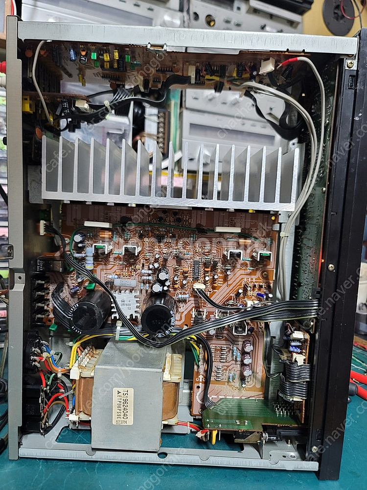 marantz. PM 551 앰프--8