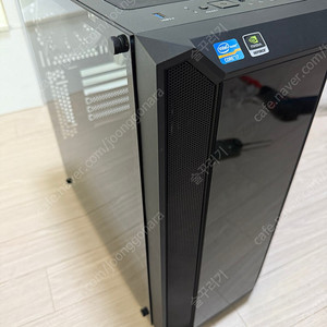 i7-7700K + RAM 32GB + Z270 보드 + 케이스 + 기타