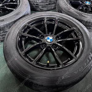 [판매] BMW 118d 블랙유광 16인치 휠타이어 판매합니다.