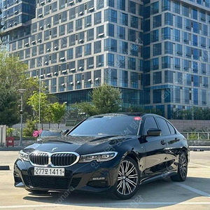 BMW 3시리즈 중고차 할부 320d 개인사업자 차량 구매 수입중고차 검정색 2020년식 320d M 스포츠 중고차 모의견적