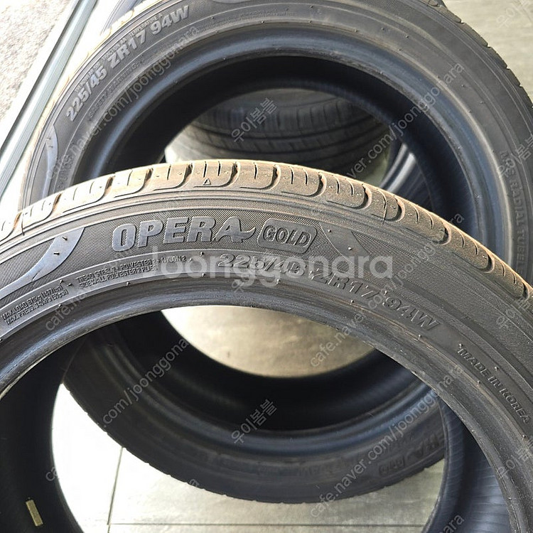오페라 골드 225/45R17 한대분 4개 팝니다--5