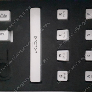 로지텍 G-PRO KDA 콜라보 한정판 키캡 판매