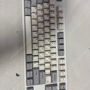 엠스톤 그루브 gv8 v2 밀키축 45g팝니다