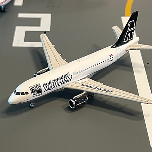 맥시칸 항공 A319 1:400