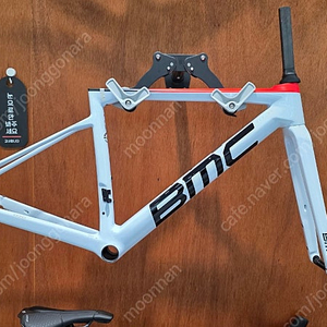 bmc 팀머신 slr 01 47 화이트 프레임셋 판매