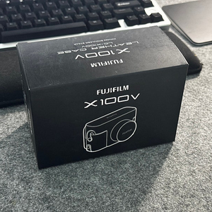후지 X100vi, X100v 정품 가죽 케이스 (LC-X100V)