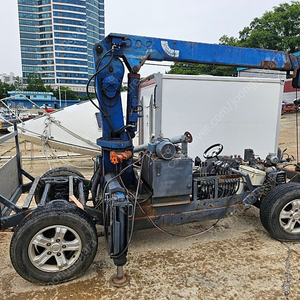 자작 크레인 2.5톤 이미지