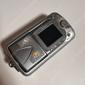 니콘 쿨픽스 3500 NIKON coolpix 3500 (셀카 가능 빈티지 카메라)