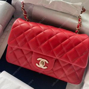 샤넬 뉴미니 레드 샴골 삽니다.