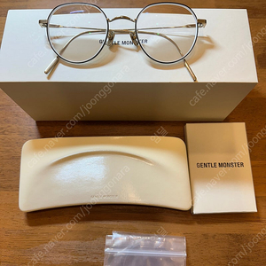 젠틀몬스터 요나 BK 판매합니다