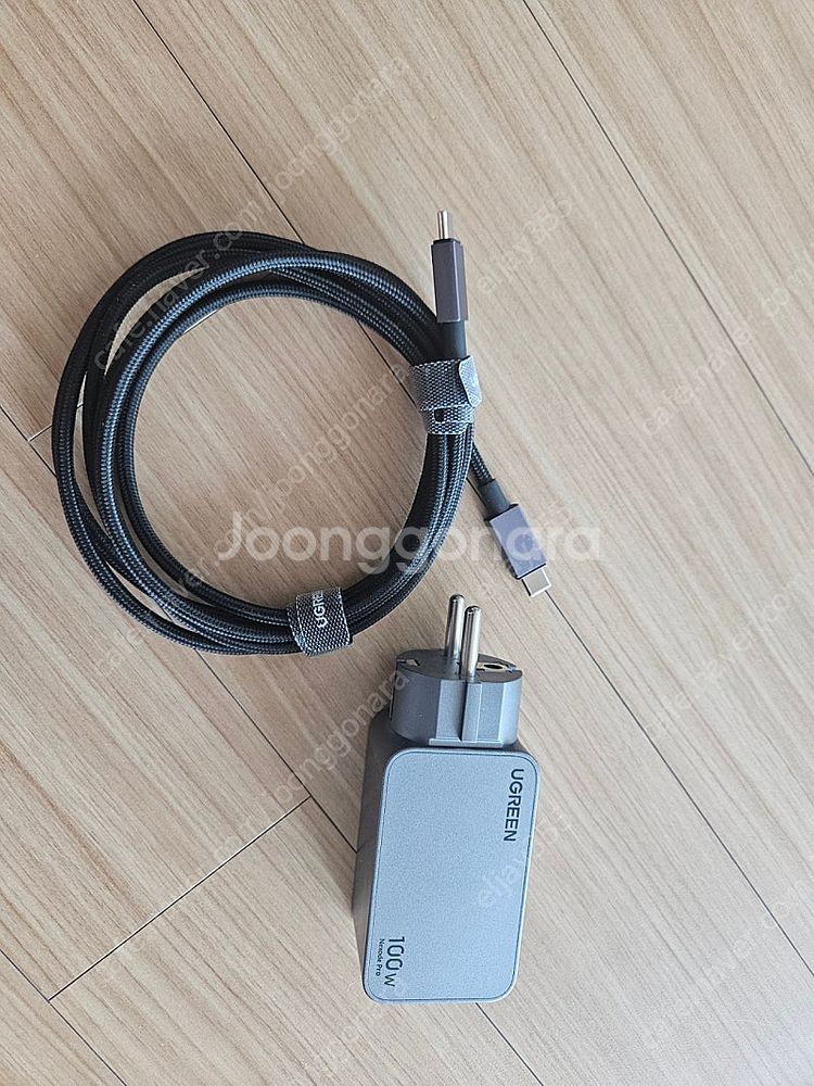 유그린 nexode pro 100w 충전기--0