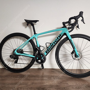 비앙키 인피니토 ( Bianchi Infinito CV ) 신차급 엔듀런스 로드 판매합니다.