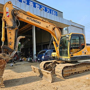 현대 R140LC 2014년식 삽날 집게 가동만이천 06궤도식 중고굴삭기