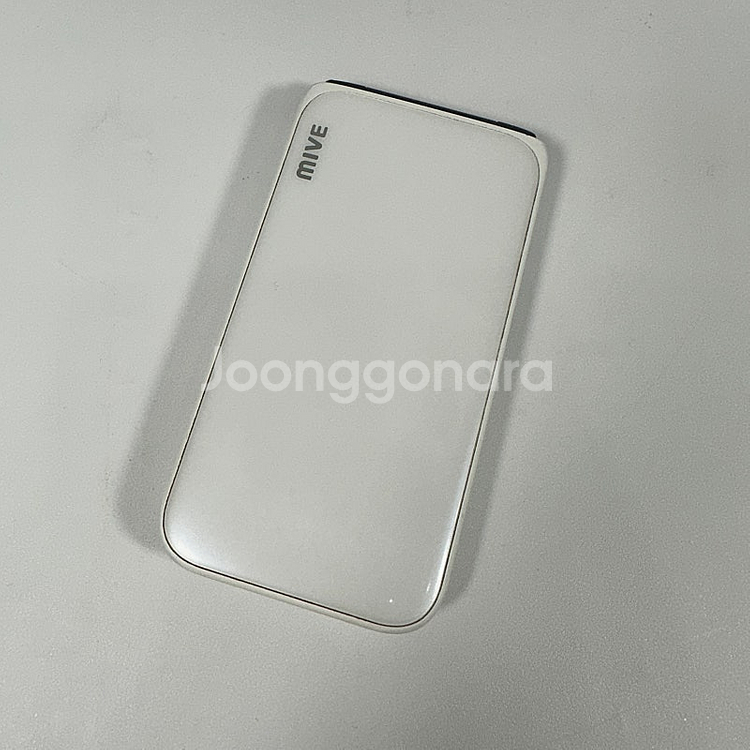M120 ] 스타일폴더 화이트 32기가 6.5만 판매합...--1