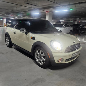 BMW 미니쿠퍼 R56
