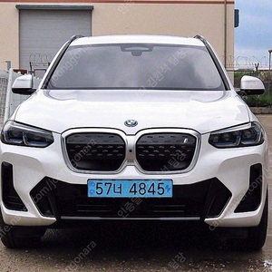 BMW iX3 중고 iX3 흰색 2023년식 25,450km M 스포츠 수원중고차