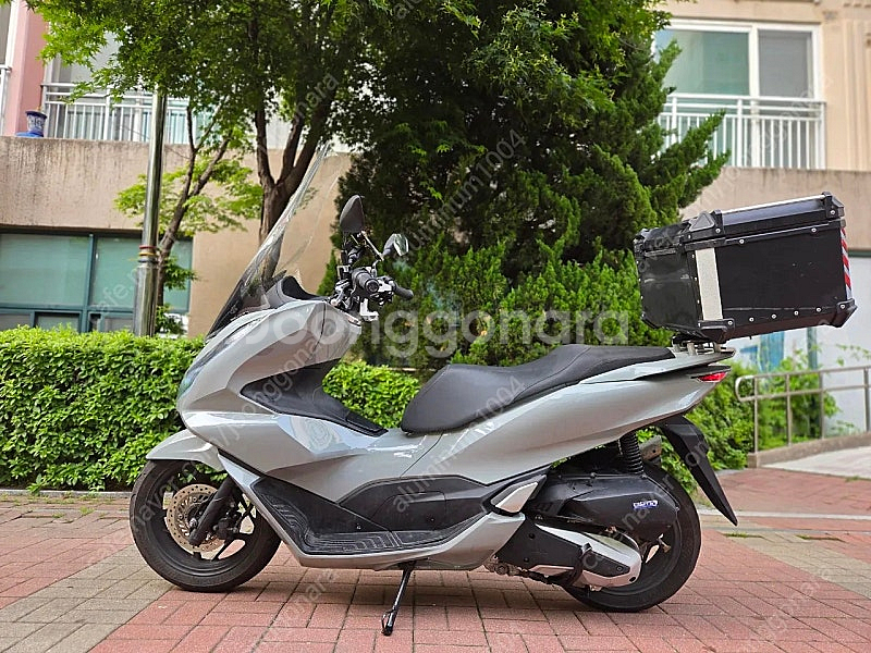 21년 pcx125 깔끔한거 판매합니다--0