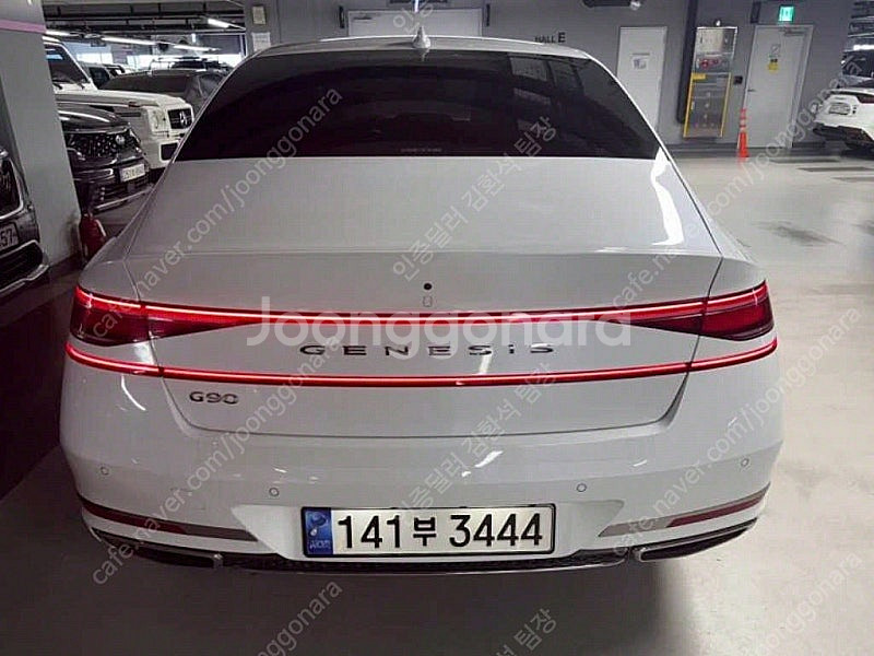 제네시스 G90 중고 제네시스 중고 가격 흰색 2022...--4