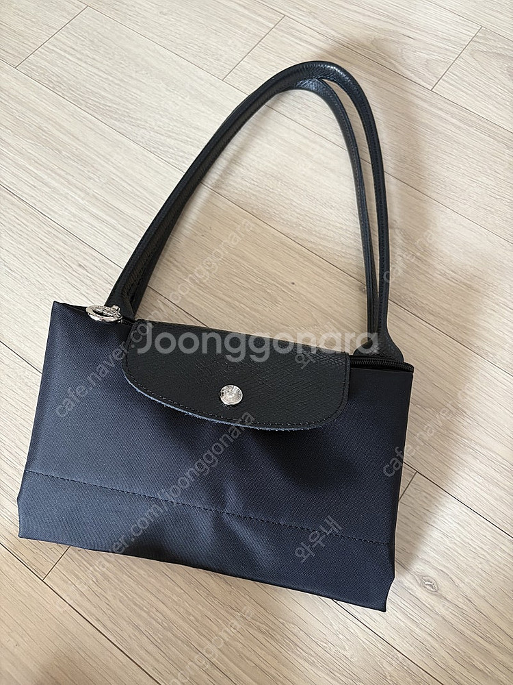 롱샴 르 플리아쥬 그린 숄더백 라지 블랙--4