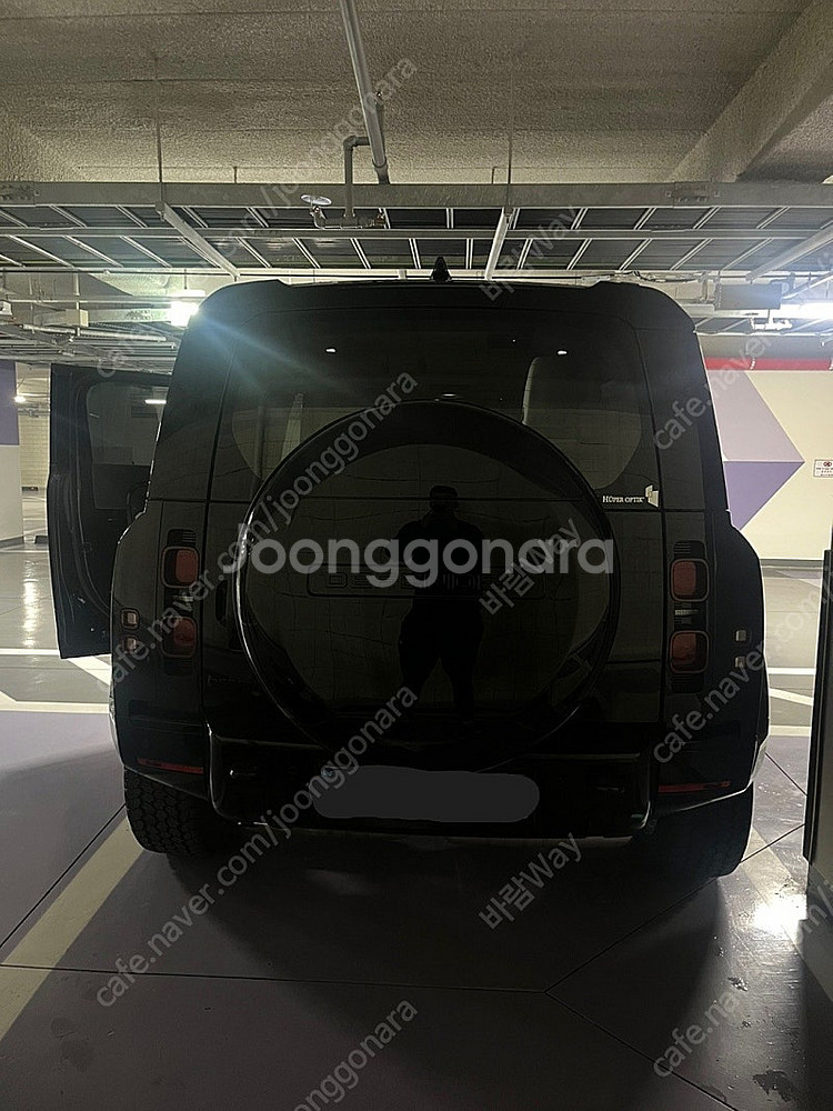 디펜더 스페어 타이어 커버 판매(유광 올블랙)--1