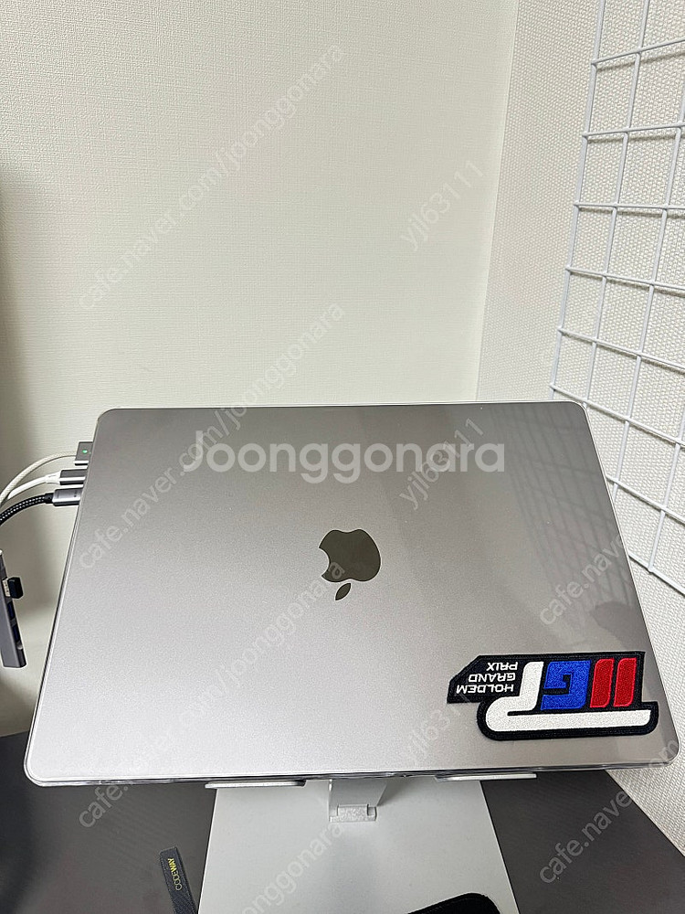 맥북 에어 M3 16GB 512GB--6