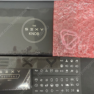 테슬라 모델 Y 주니퍼 S3XY KNOB + 버튼 +스티커 +베젤 미개봉 새상품 섹시노브 + 버튼