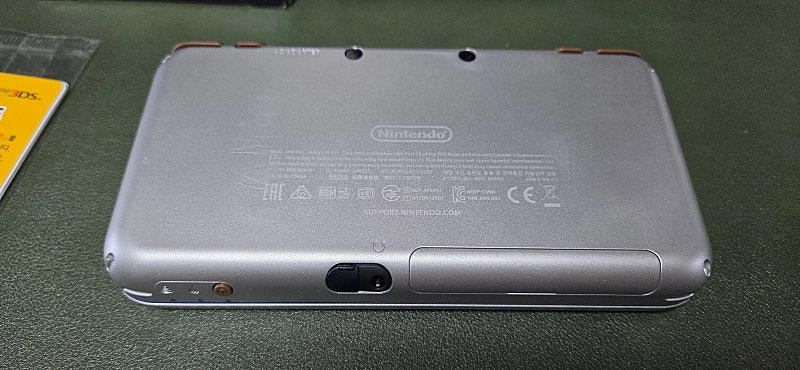 닌텐도 2DSxl 하일리아의 방패 판매 이미지