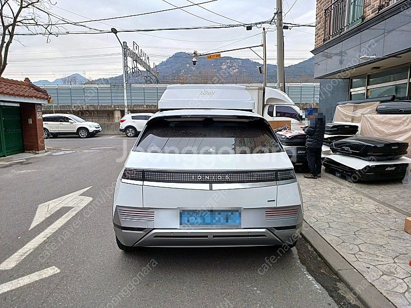 지붕위 밀착형 코토 일체형루프박스 어닝,윈드가드 당일재...--2