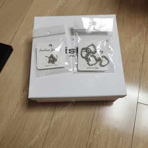 귀걸이 두쌍 택포