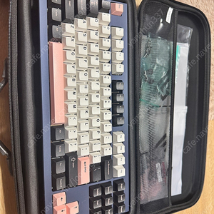 상컬트 F1-8X