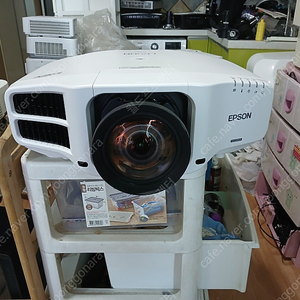 7천안시-15000안시빔프로젝터 eb-7900u wuxga 4k지원