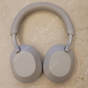 소니 WH-1000XM5 헤드폰
