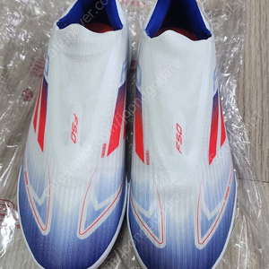 아디다스 F50 TF 어린이 축구화(풋살화)