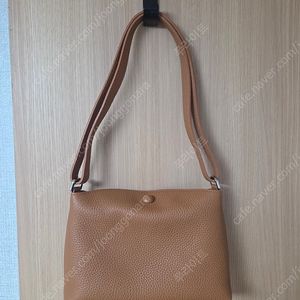 (새상품급처가격)봉긋 세이브머니백 카멜 새상품
