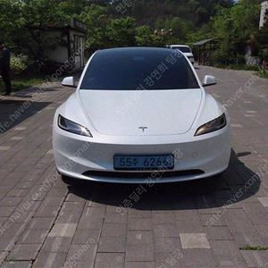 모델3중고 테슬라 중고차 2024년식 2,133km 롱 레인지 수원중고차