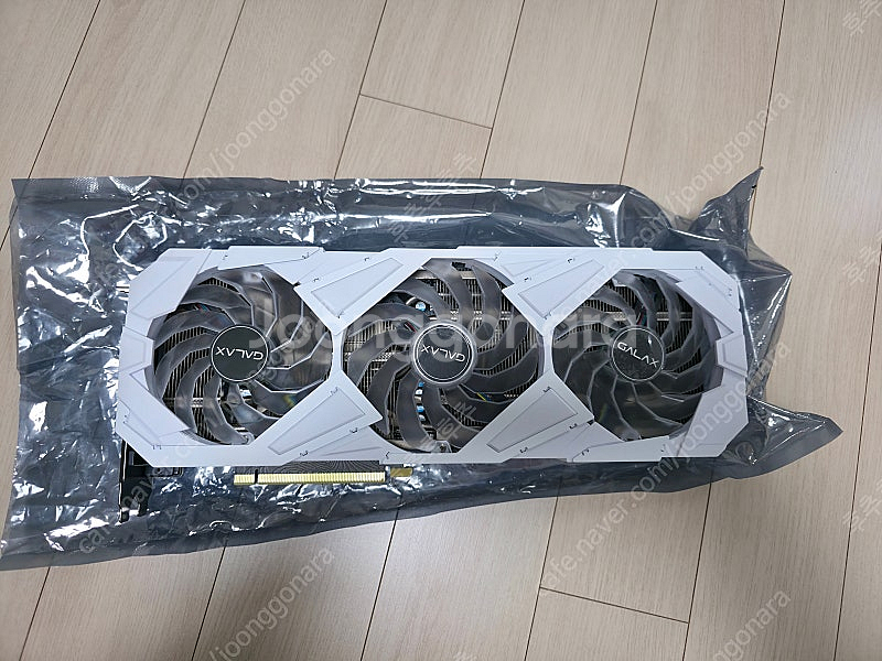 갤럭시 RTX3080 EX 화이트 그래픽카드 LHR 버...--3
