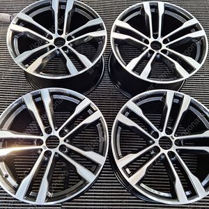 (판매)BMW F16 X6 50D 468M 20인치 순정휠 무기스 320만 대전