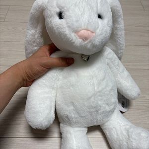 포켓몬 산리오 짱구 인기 캐릭터 봉제 인형 저렴하게 판매합니다.