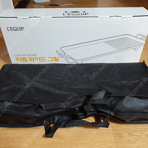 전기그릴 한번 사용 거이새거입니다 집캠핑 자취생등 편하게 사용하세요 40000원 직거래 가능해요
